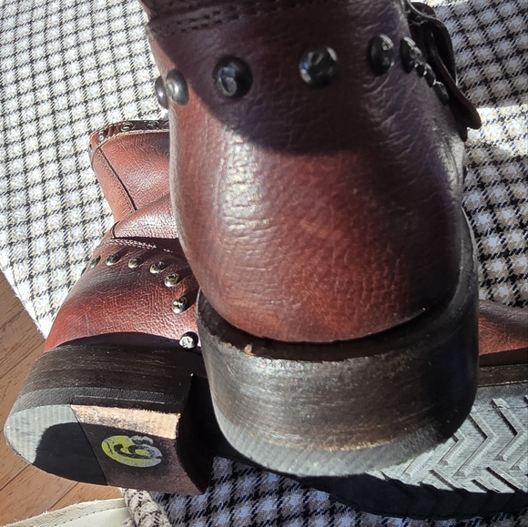 FRYE Veronica Boots - Picture 11 of 16